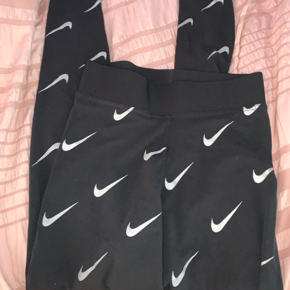 Nike leggings